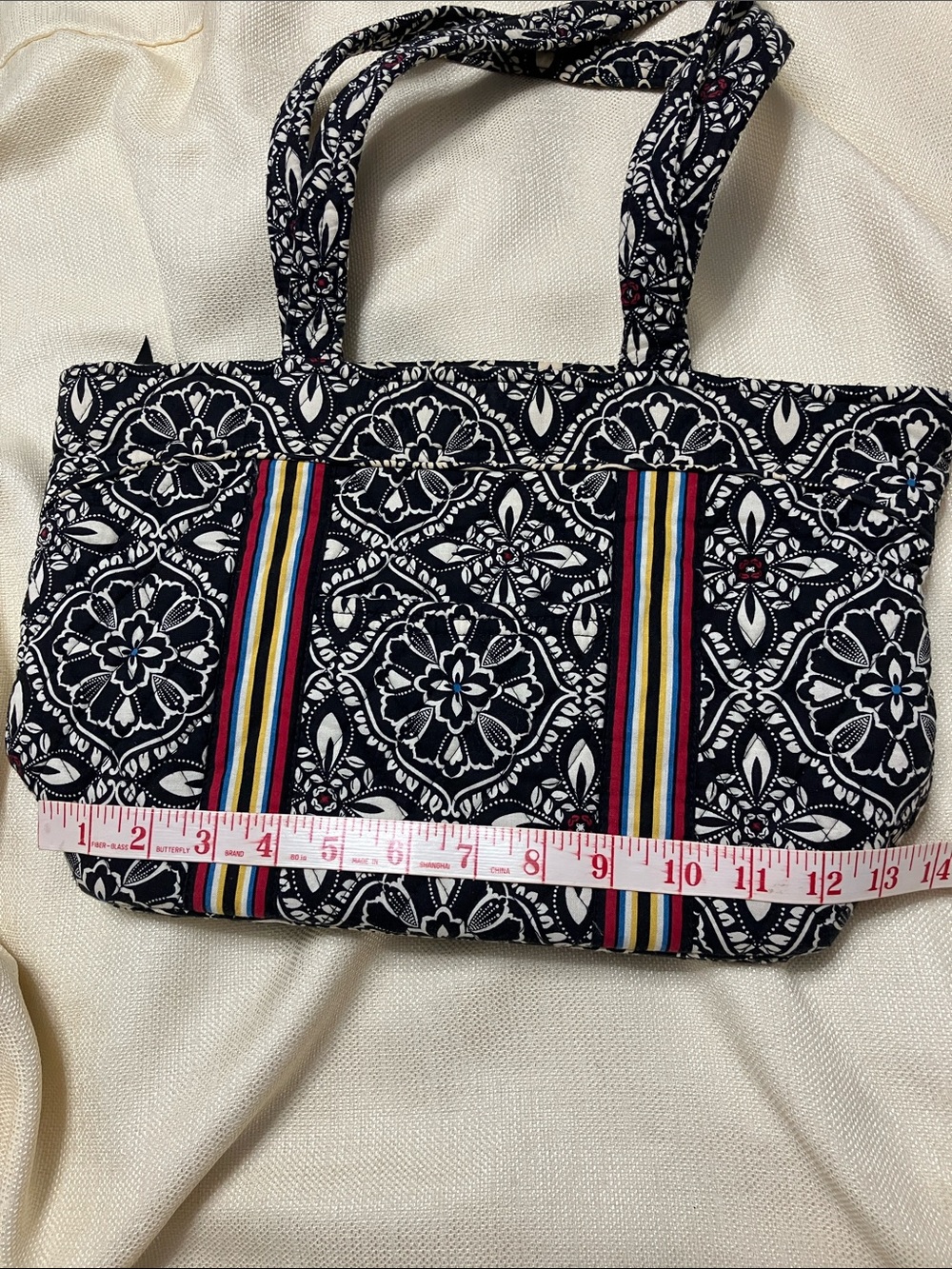 Vera Bradley Small Vera Tote Bag in Barcelona Print Fabric Black/White/Multi - Picture 11 of 11